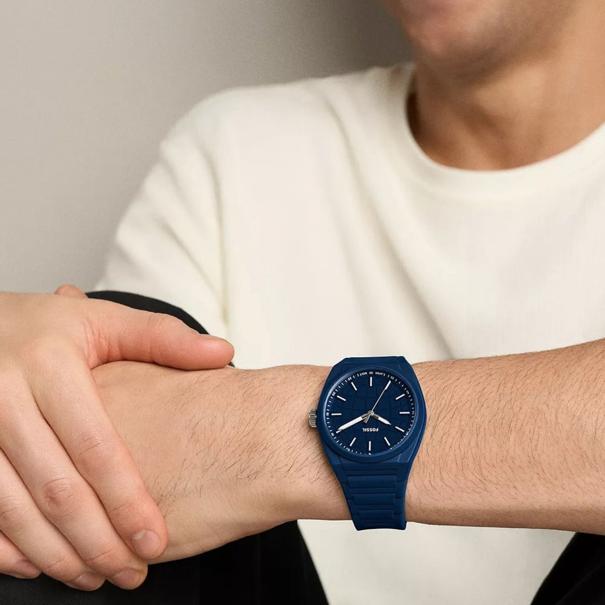 Fossil Everett Navy Silicone FS6177