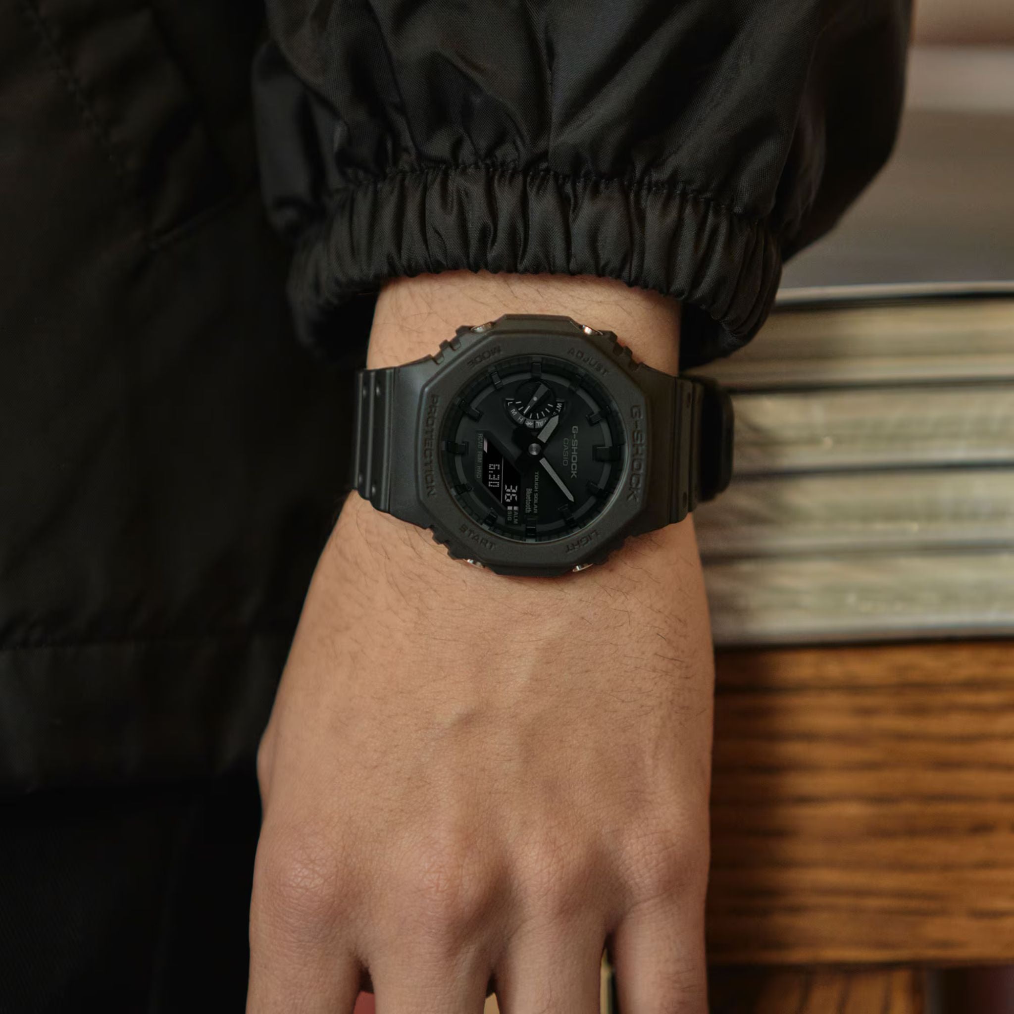 Casio G-Shock BLUETOOTH® Solar 2100 Series GA-B2100-1A1ER