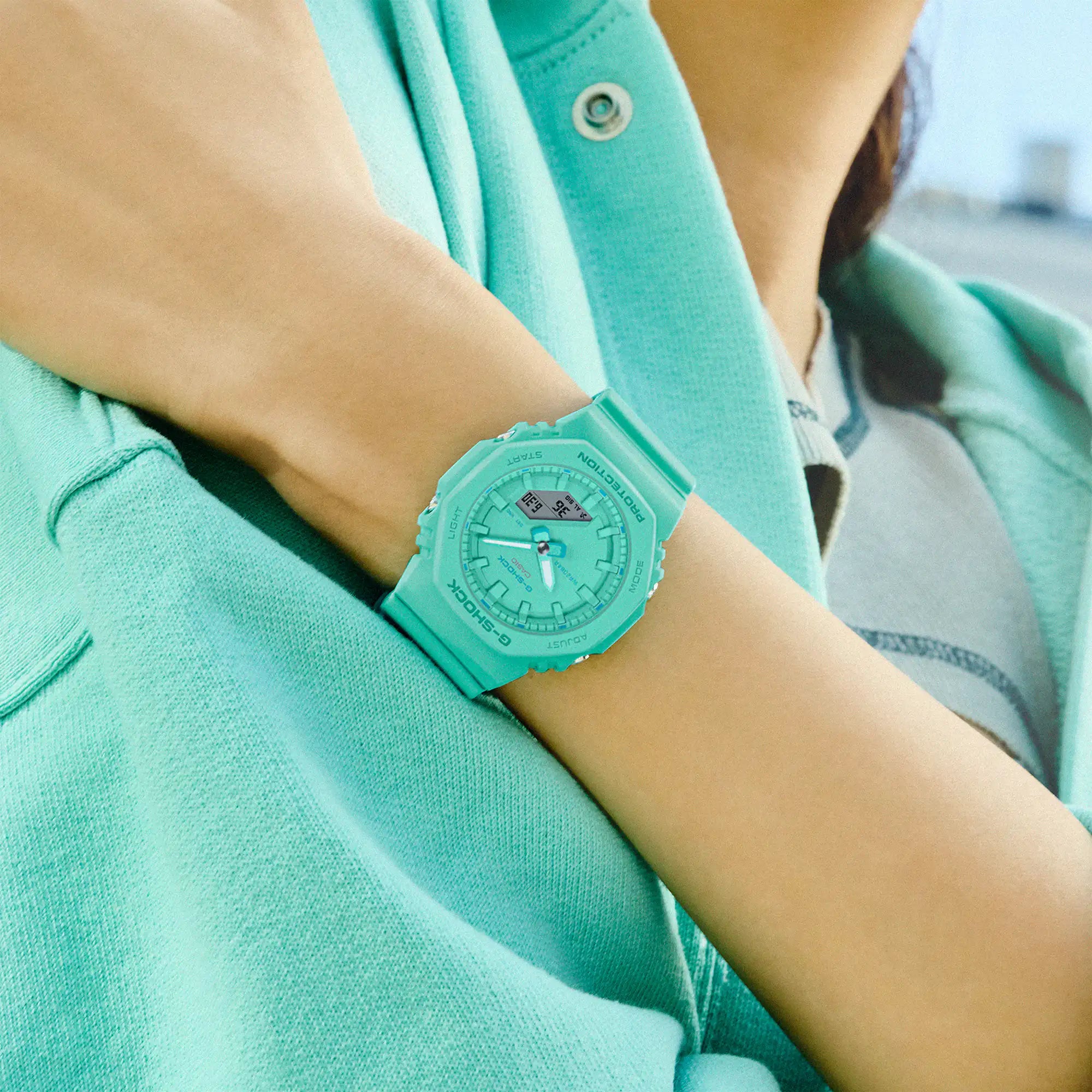 Casio G-Shock Mini "CasiOak" GMA-P2100-2AER